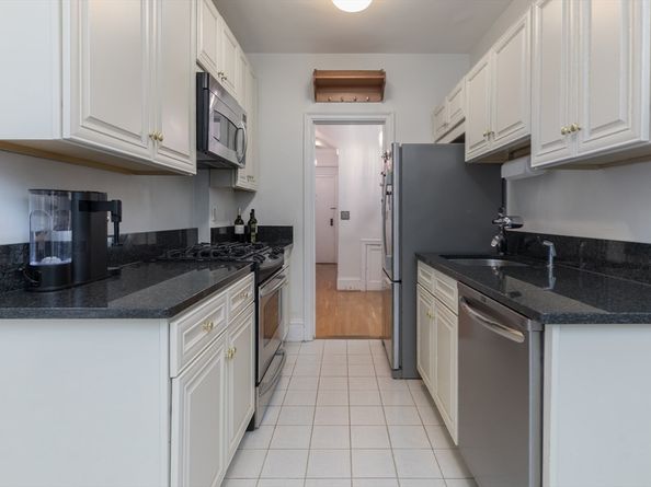 50 Commonwealth Avenue 505, Boston MA 02116