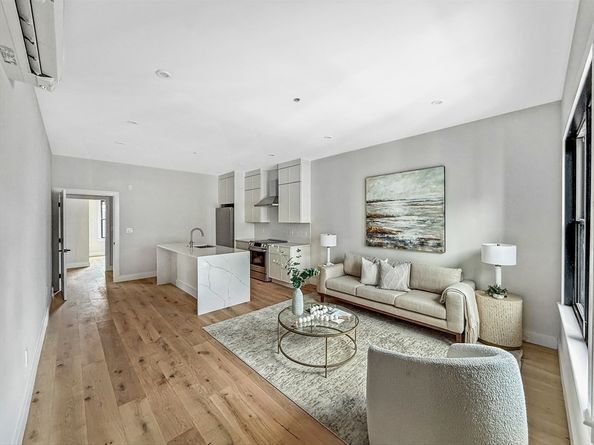 1 Marion Street PH3, Cambridge MA 02141