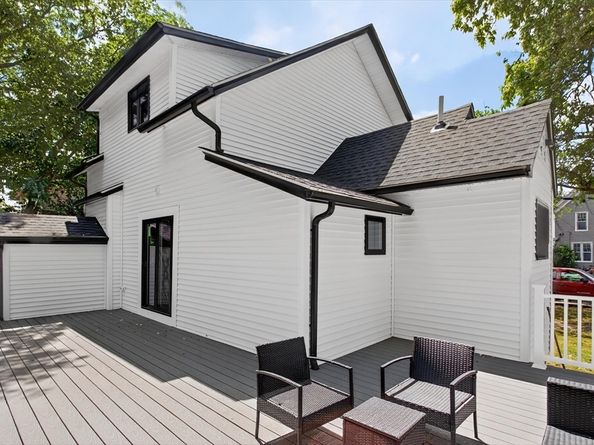 11 Mason Ave, Billerica MA 01862
