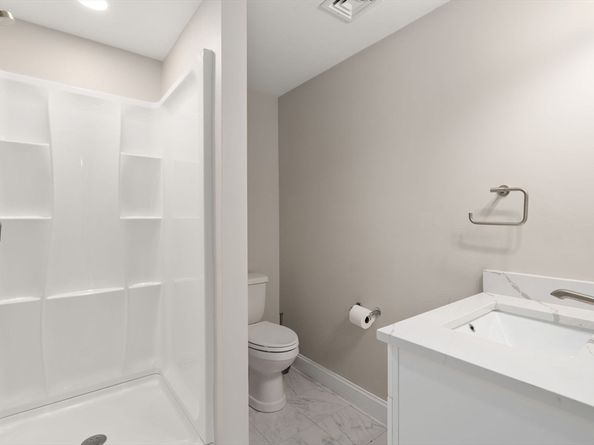 15 Dorchester Street, Waltham MA 02453