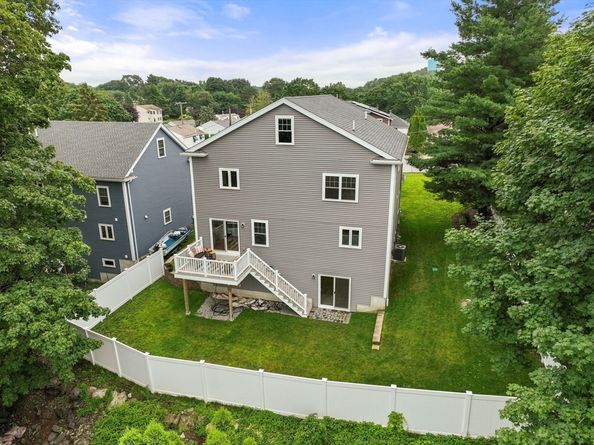 15 Dorchester Street, Waltham MA 02453