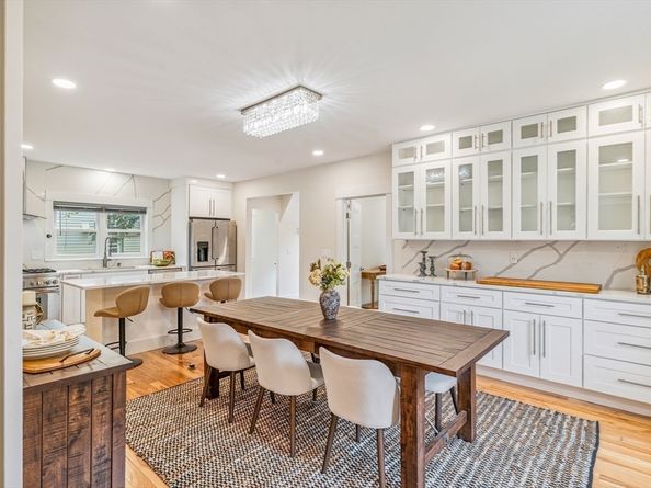 12 Garner St, Newton MA 02459
