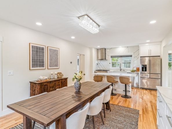 12 Garner St, Newton MA 02459