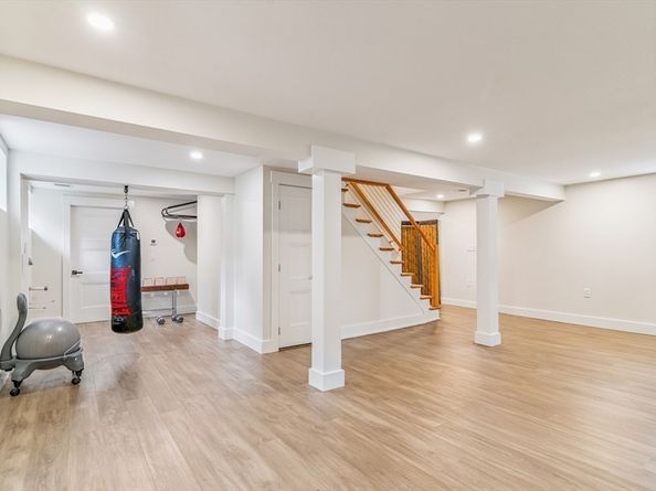 12 Garner St, Newton MA 02459