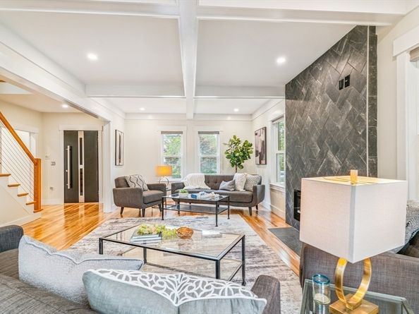 12 Garner St, Newton MA 02459