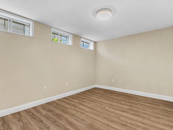 99 4th St 1, Medford MA 02155