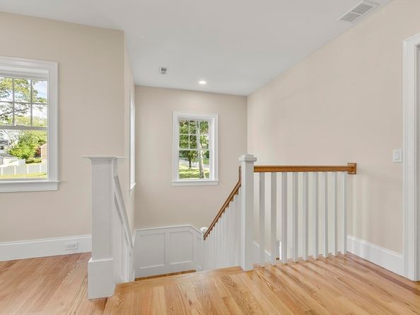 2 Pheasant Lane, Woburn MA 01801