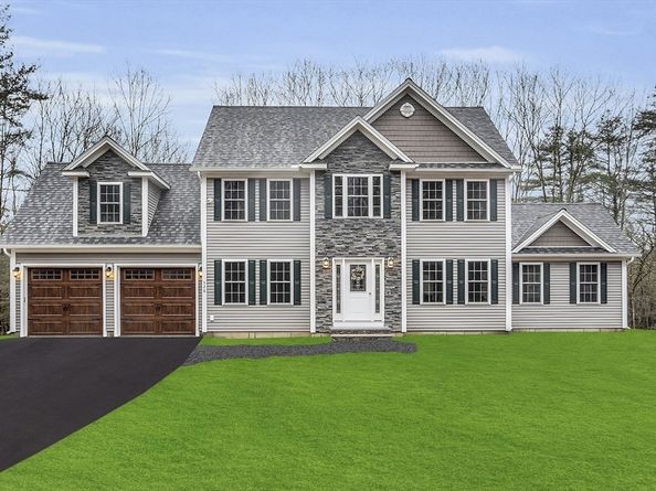 62 Bolton Rd Applewood, Westminster MA 01473