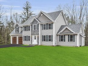 62 Bolton Rd Applewood, Westminster MA 01473