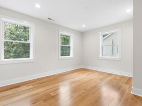 14 Corcoran Rd, Burlington MA 01803