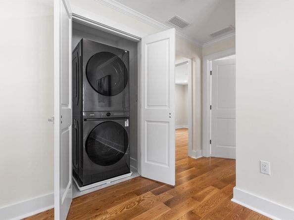 14 Corcoran Rd, Burlington MA 01803