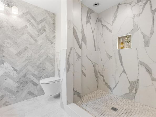 14 Corcoran Rd, Burlington MA 01803