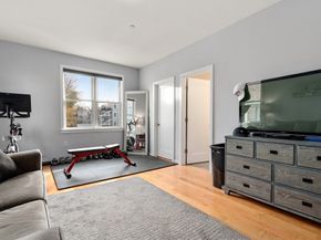246 Boston St 4, Boston MA 02125