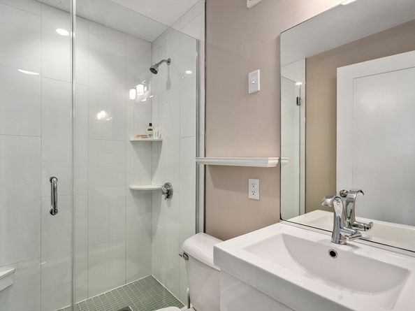 246 Boston St 4, Boston MA 02125