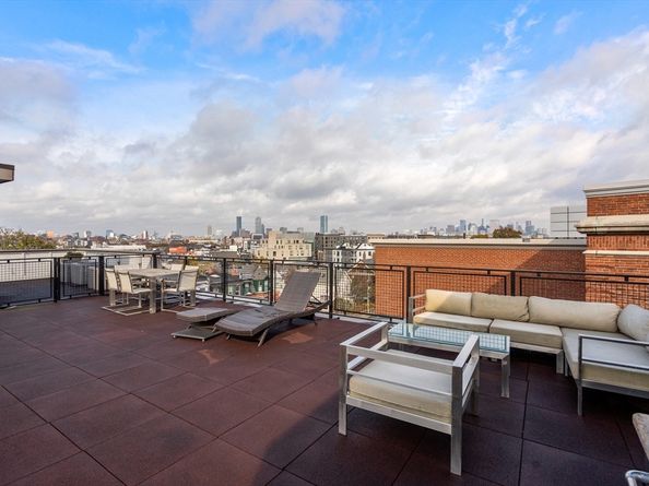 246 Boston St 4, Boston MA 02125