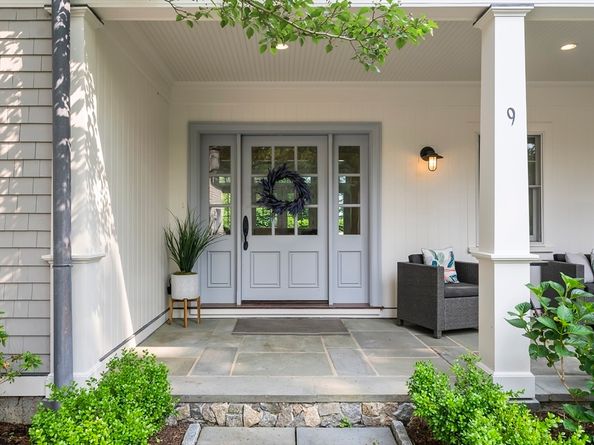 9 Stones Throw, Plymouth MA 02360