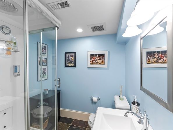 9 Stones Throw, Plymouth MA 02360