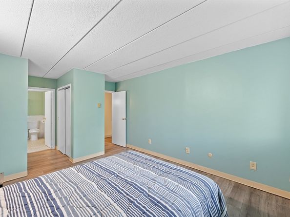 65 Commons Dr 603, Shrewsbury MA 01545