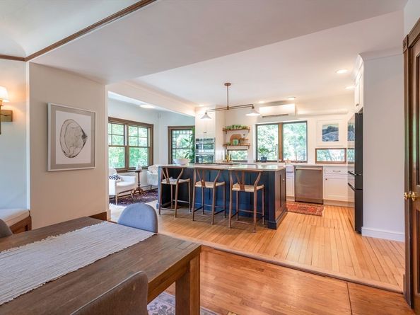 7 Emily Ln, Gloucester MA 01930