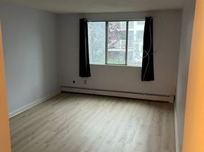 7 Woodcrest Court 4, Weymouth MA 02190