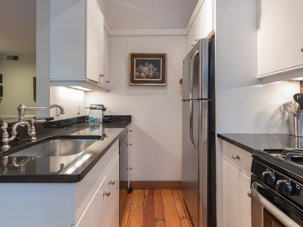 28 West Cedar St. 2, Boston MA 02108