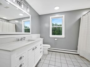 20 Spring St, Plympton MA 02367