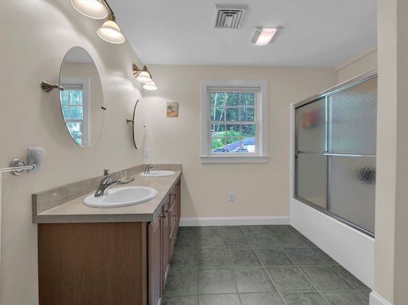 6 Wildwood Lane, Spencer MA 01562