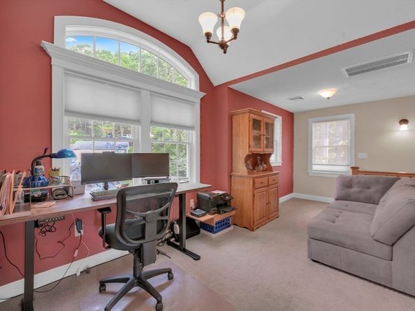 6 Wildwood Lane, Spencer MA 01562