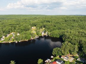 6 Wildwood Lane, Spencer MA 01562