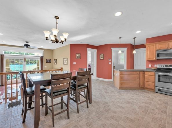 6 Wildwood Lane, Spencer MA 01562