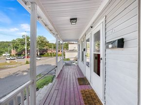 15 Cascade St, Fitchburg MA 01420
