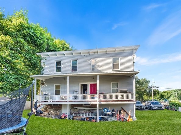 15 Cascade St, Fitchburg MA 01420