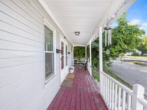 15 Cascade St, Fitchburg MA 01420
