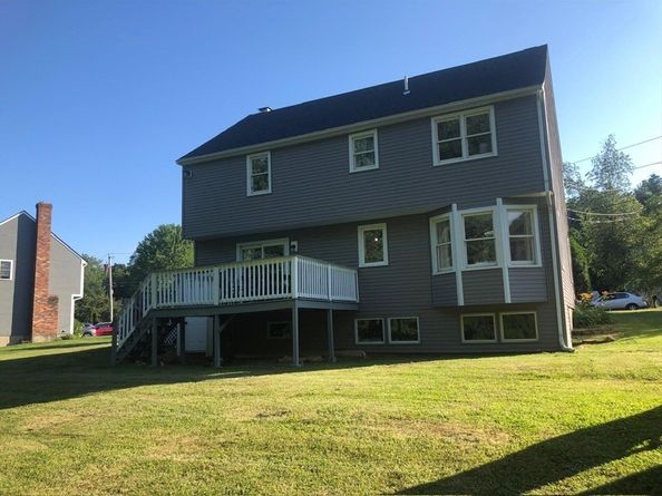 219 Fernwood Dr, Gardner MA 01440