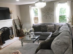219 Fernwood Dr, Gardner MA 01440