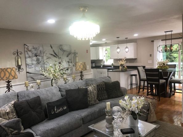219 Fernwood Dr, Gardner MA 01440