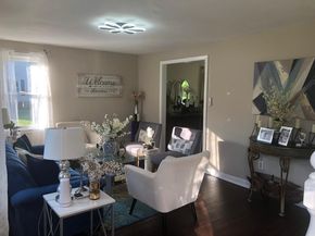 219 Fernwood Dr, Gardner MA 01440