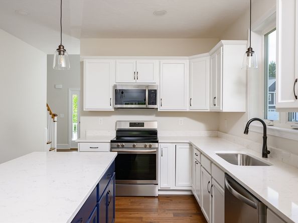 22 Howland Trail 34, Hanson MA 02341