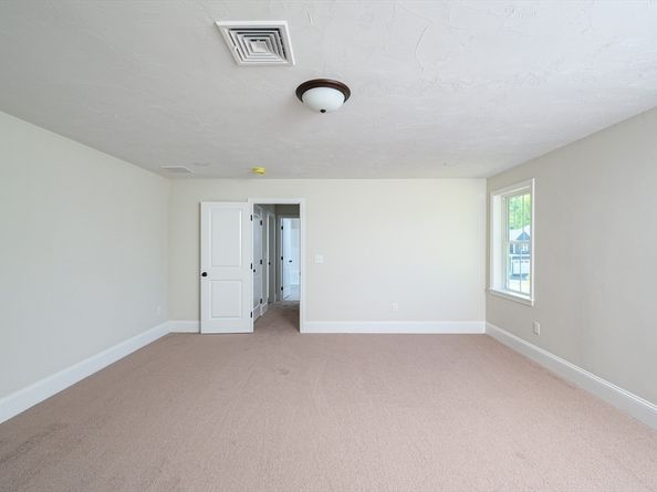 22 Howland Trail 34, Hanson MA 02341