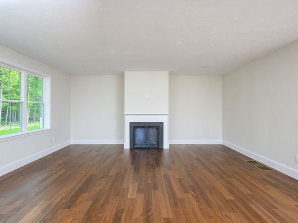 22 Howland Trail 34, Hanson MA 02341
