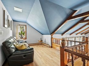 4 Chestnut St, Winchester MA 01890