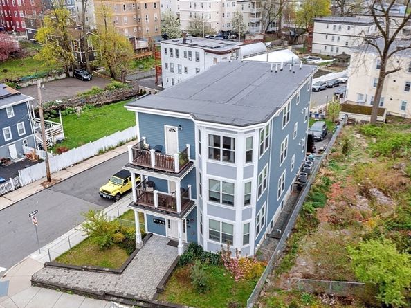 416R Harvard St, Boston MA 02124