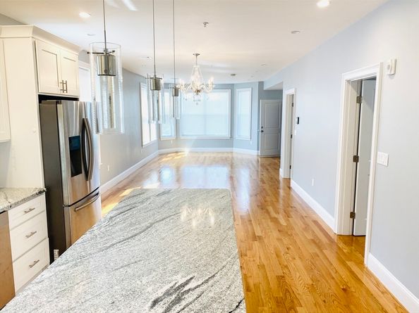 416R Harvard St, Boston MA 02124