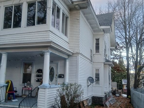 156 Summer St, Fitchburg MA 01420