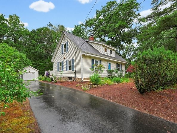 602 Elm St., Walpole MA 02081