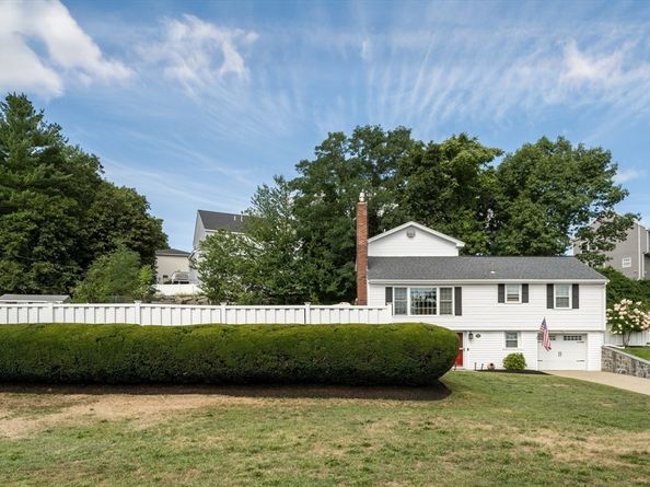 85 Farm Street, Wakefield MA 01880