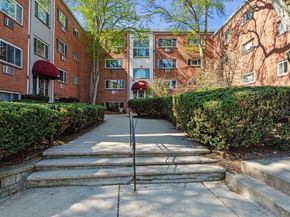 245 Kelton St 11, Boston MA 02134