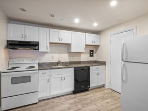 245 Kelton St 11, Boston MA 02134