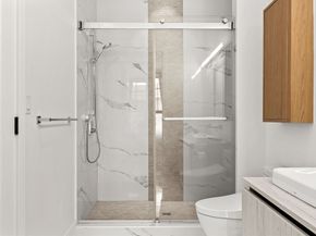 8 Leverett St 4, Brookline MA 02445