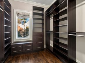 1580 Beacon St, Newton MA 02468